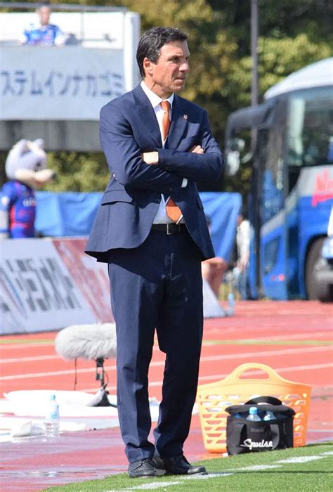 j2 4d|J2甲府、成績不振を理由に篠田監督を解任 昨季はACL決勝T進出.